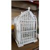 Image 2 : 3 BAMBOO CAGES