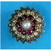Image 1 : A small Victorian circular flowerhead cluster brooch/pendant, set in gold and silver with a centr...