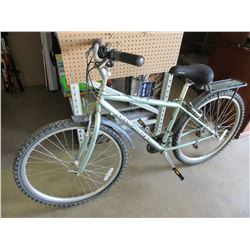Full Size Diamondback Wilwood DX 26 inch Women's Mountain Bike