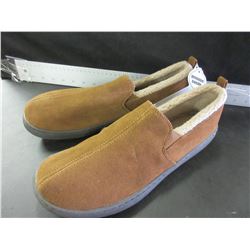 New Mossimo Genuine Suede non marking sole size 11