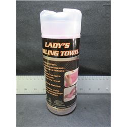 Cooling Towel / Wet flick and it stays cold up to 2 hrs then wet and repeat