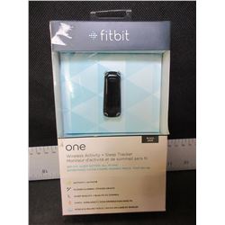 New Fit Bit ONE Wireless Activity + Sleep Tracker / floors & stairs