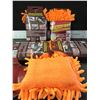 Image 1 : 5 New Microfiber Chenille Sponges / 90,000 fibers per sq inch / absorbes 8x