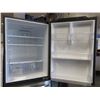 Image 2 : GE STAINLESS STEEL FRIDGE MODEL GBE21ASKFKSS