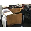 Image 2 : LIGHT MAPLE 6X6' RECEPTION DESK