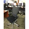 Image 3 : BLACK HAWORTH X99 FULLY ADJUSTABLE TASK CHAIR