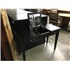 Image 2 : BLACK VANITY TABLE