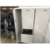 Image 2 : GREY 5' PERSONAL STORAGE UNIT