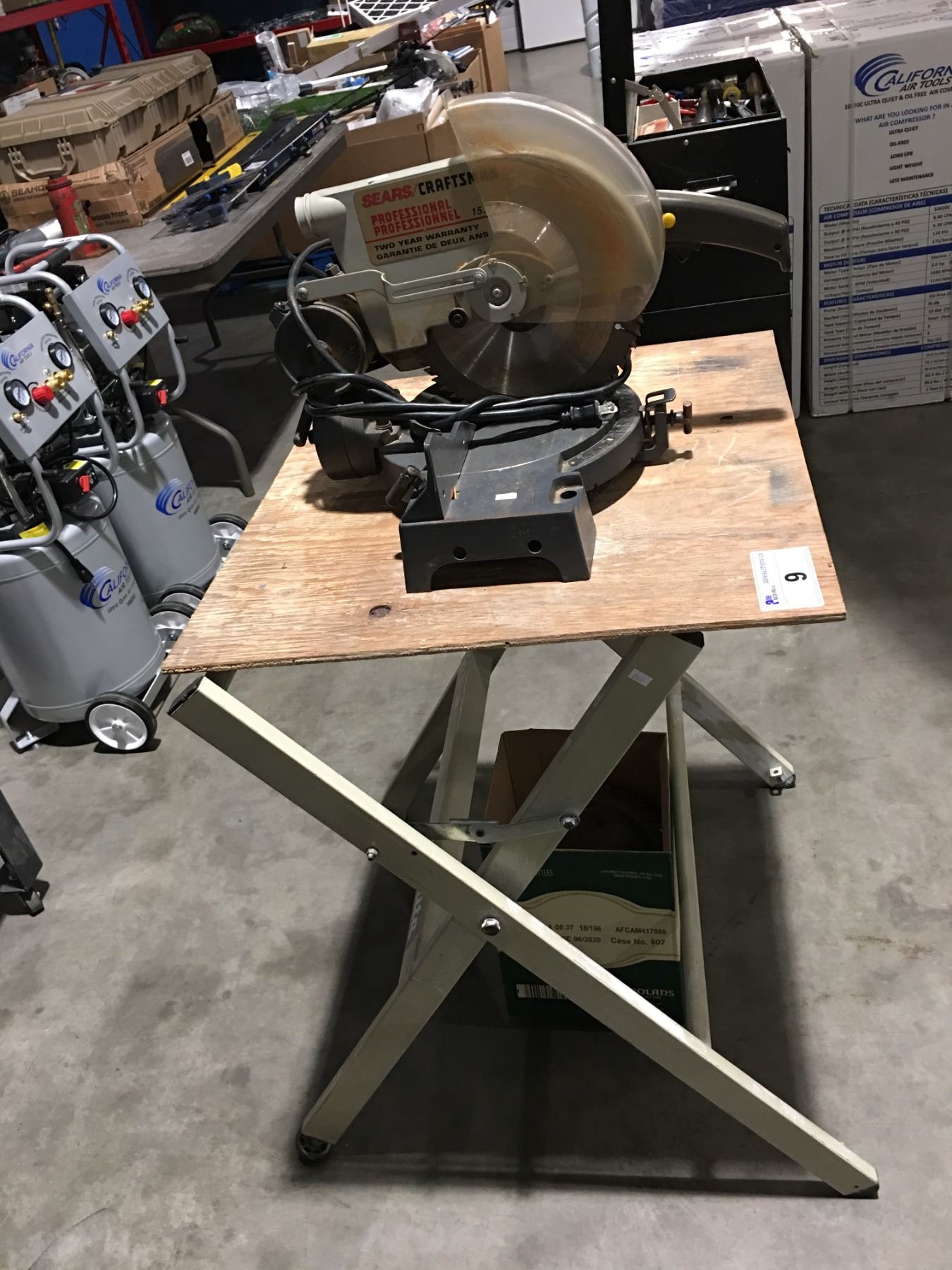 CRAFTSMAN PROFESSIONAL COMPOUND MITRE SAW WITH WORK TABLE