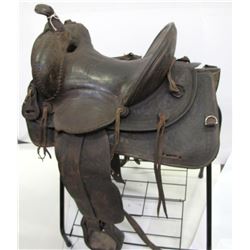 Victor Ario Highback Saddle