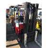 Image 2 : DAEWOO GC30S-3 4800LBS CAPACITY 3 STAGE PROPANE FORKLIFT WITH SIDESHIFT - 6794 HOURS