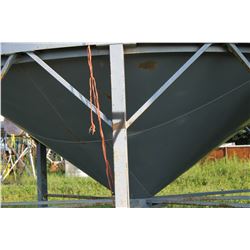 BIN #7 - WESTEEL ROSCO 6 RING BIN