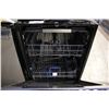 Image 2 : FRIGIDAIRE GALLERY STAINLESS STEEL BUILT- IN DISHWASHER