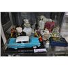 Image 1 : SHELF LOT OF COLLECTABLES