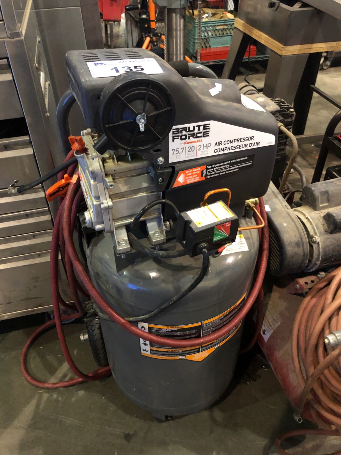 KAWASAKI BRUTE FORCE 20 GALLON 2 HP AIR COMPRESSOR WITH HOSE