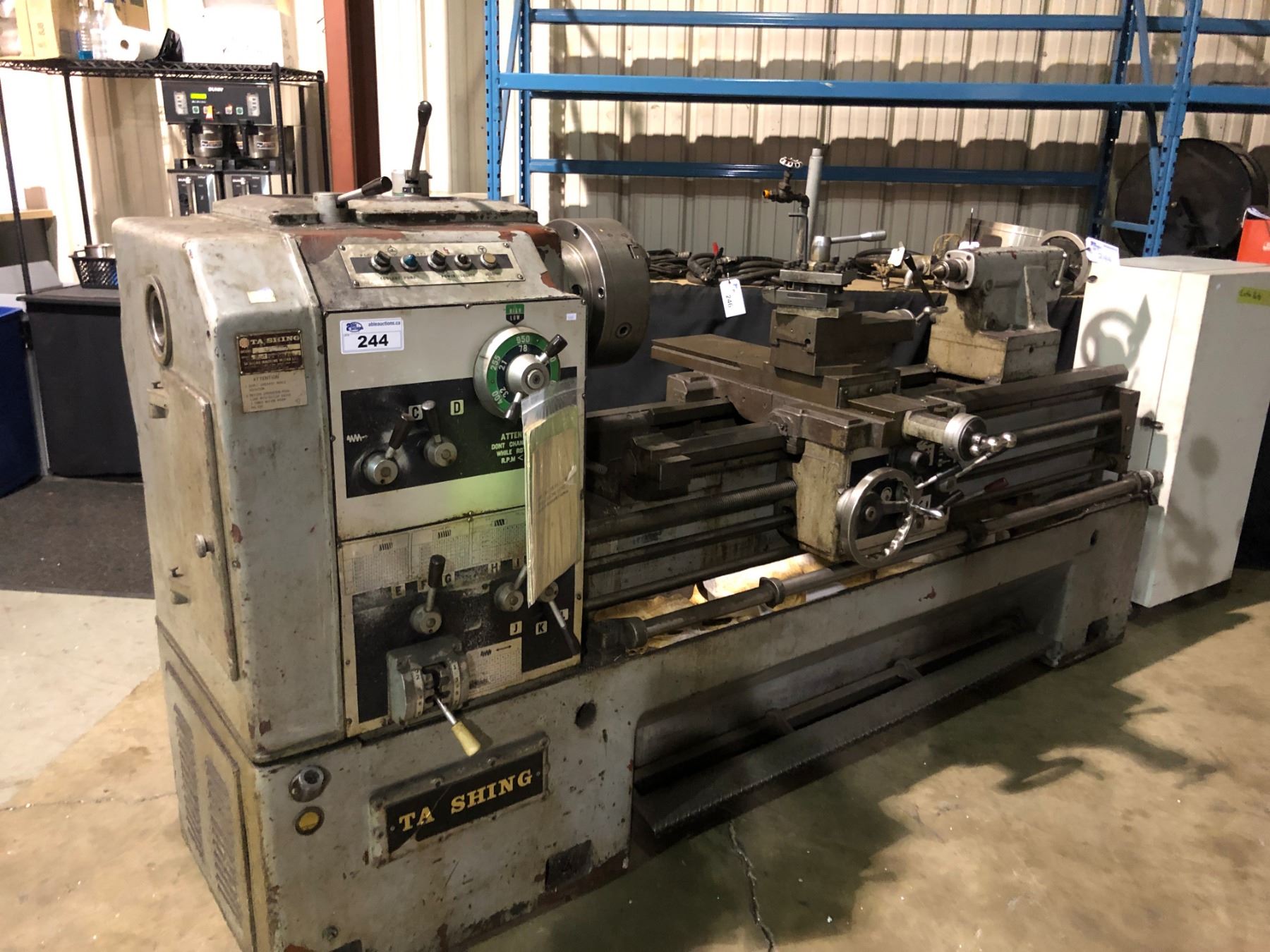 TA SHING MACHINE WORKS INDUSTRIAL LATHE (MODEL)150OB INCLUDES PALLET OF ...