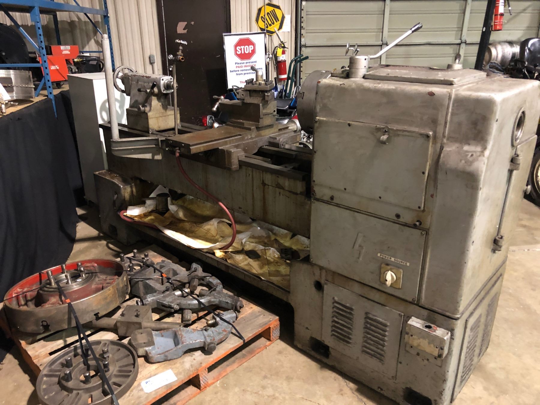 TA SHING MACHINE WORKS INDUSTRIAL LATHE (MODEL)150OB INCLUDES PALLET OF ...
