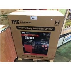 TMG INDUSTRIAL HEAVY DUTY WHEEL BALANCER