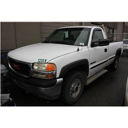 2001 GMC SIERRA, PICKUP, WHITE, GAS, AUTOMATIC, VIN#1GTGC24U71Z129106, 231,149KMS, RD,TH,PL,CR,