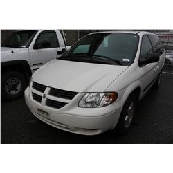 2006 DODGE GRAND CARAVAN, WHITE, 4DRSW, GAS, AUTOMATIC, VIN#1D4GP24R56B654197, 113,028KMS,