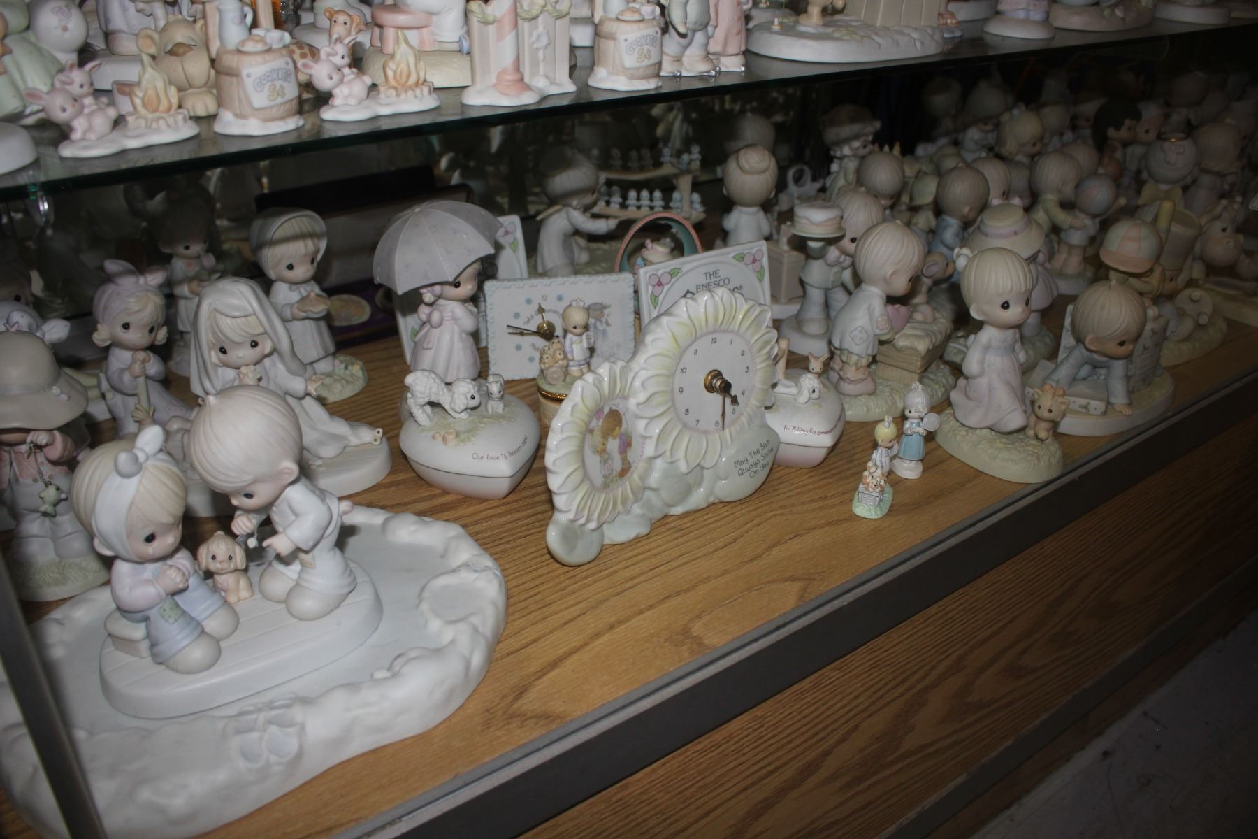 precious moments display shelf precious moments display shelf