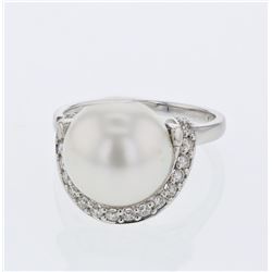 18KT White Gold 11.62ct Pearl and Diamond Ring
