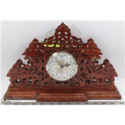 ESTATE WOODEN CLOCK