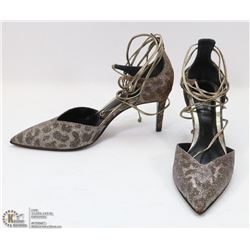 PAIR OF NOTTURNO LEO HIGH HEEL SHOES