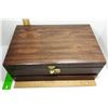 Image 2 : 2)  DELUXE JEWELRY BOX & CONTENTS