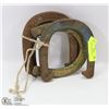 Image 1 : 4 VINTAGE HORSE SHOES