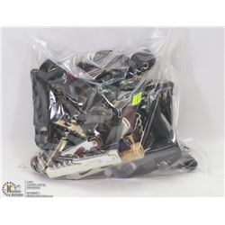 BAG OF CORK SCREWS