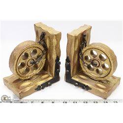 VINTAGE STYLE CHAINED WHEEL BOOKENDS