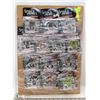 Image 1 : FLAT OF 13 SEALED FIGURINES