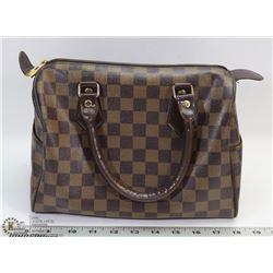 LUIS VUITTON   PURSE UNAUTHENTICATED