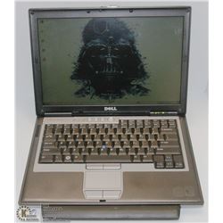 DELL LATITUDE LAPTOP W/ WINDOWS 7 PRO