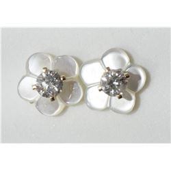 #24)14K GOLD CUBIC ZIRCONIA EARRINGS