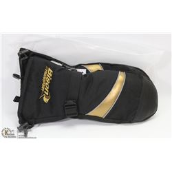 NEW URBAN NORTH MITTS