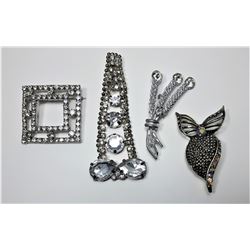 20)  LOT OF 4 RHINESTONE BROOCHES
