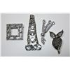 Image 1 : 20)  LOT OF 4 RHINESTONE BROOCHES