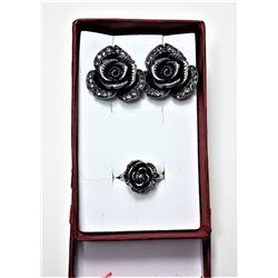 9 )  SILVER TONE & CLEAR CRYSTAL ROSE