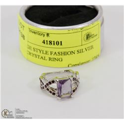 VINTAGE STYLE FASHION SILVER TONE CRYSTAL RING