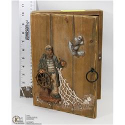 SEA CAPTAIN BOX KEY RING HOLDER