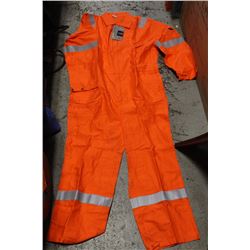 FRISTADS SIZE 64 FR COVERALLS