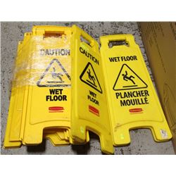 GROUP OF 6 WET FLOOR SIGNS