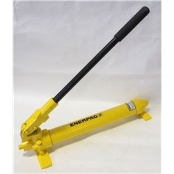 NEW ENERPAC HYDRAULIC HAND PUMP CODE P39
