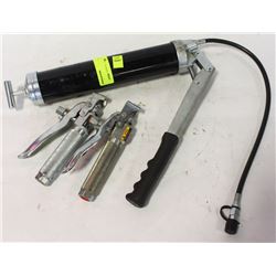 GREASE GUN WITH 2 NOZZEL HANDLES