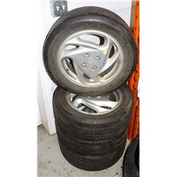 SET OF 4 MICHELIN TIRES P-195/60 R15