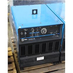MILLER DIMENSION 302 DC WELDING POWER SOURCE