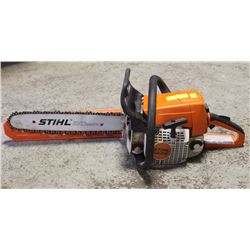 STIHL MS230 CHAIN SAW.
