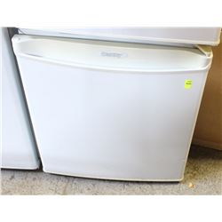 DANBY HALF SIZE MINI FRIDGE